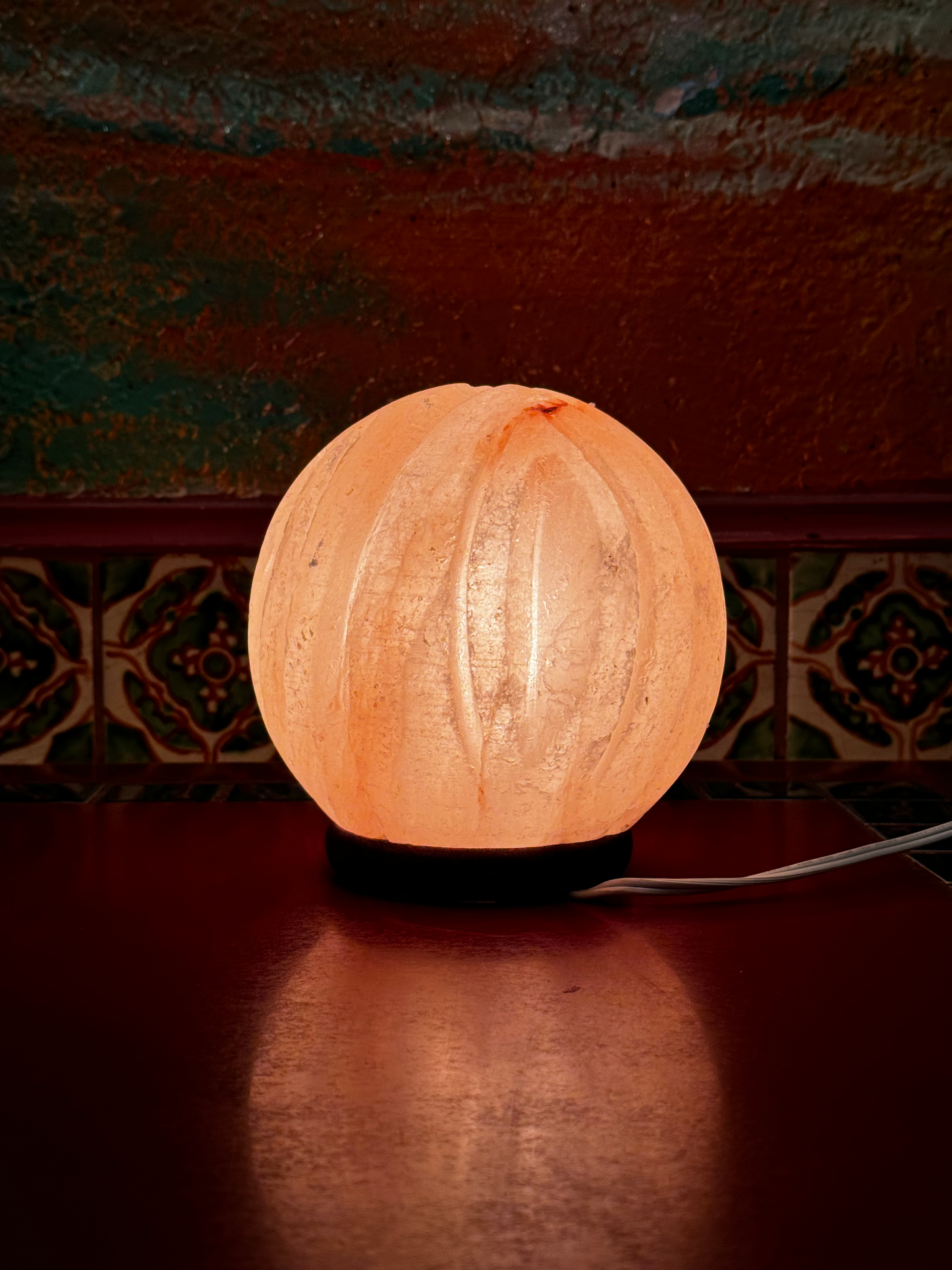 Himalayan Pink Rock Salt Lamp - Round Design